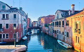Venice Romantic Home